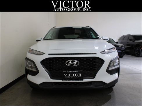 Used 2020 Hyundai Kona SEL image 2