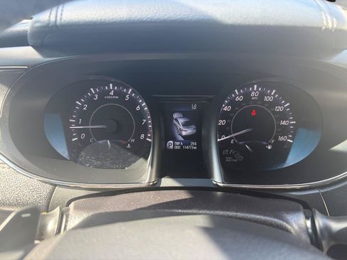 Used 2017 Toyota Avalon XLE Premium w/ All Weather Liner Package FWD image 11