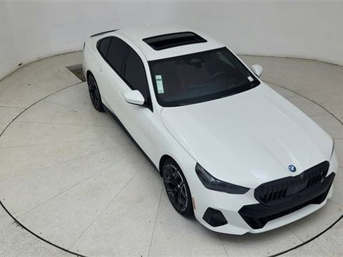 Used 2025 BMW i5 eDrive40i w/ M Sport Package image 73