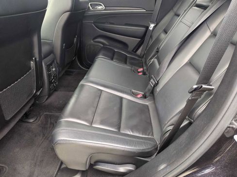 Used 2018 Jeep Grand Cherokee Limited image 18