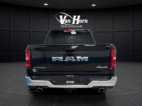 Used 2025 RAM 1500 Laramie AWD/4WD image 6