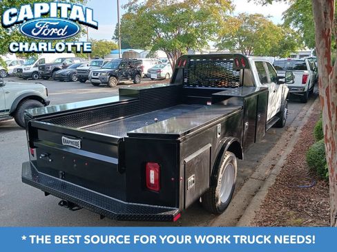 New 2026 Ford F550 4x4 Crew Cab image 5
