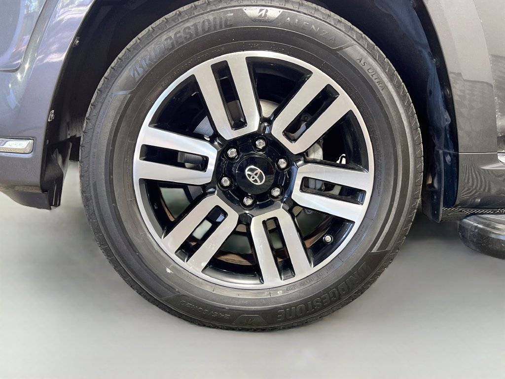 Used 2015 Toyota 4Runner Limited RWD image 11