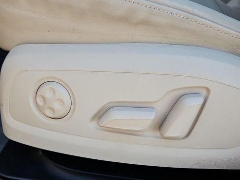 Used 2020 Audi A4 2.0T Premium w/ Convenience Package image 12