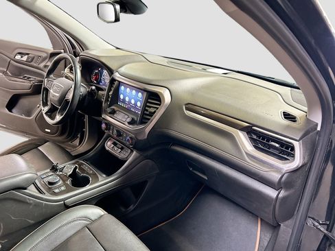Used 2021 GMC Acadia AT4 w/ Technology Package image 31