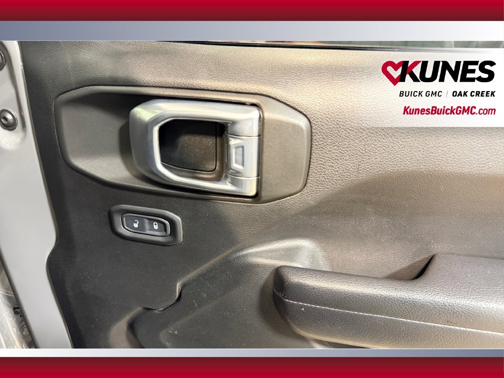 Used 2021 Jeep Gladiator Sport AWD/4WD image 33