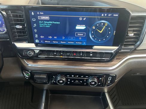 Used 2024 Chevrolet Silverado 1500 LT w/ Texas Edition Plus RWD image 15