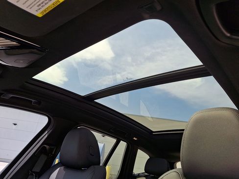 Used 2021 BMW X3 xDrive30i w/ Convenience Package image 16