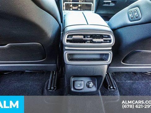 Used 2025 Genesis GV80 2.5T Standard AWD/4WD image 30