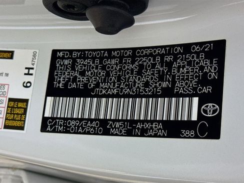 Used 2022 Toyota Prius XLE FWD image 31