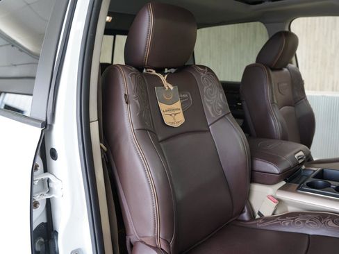 Used 2014 RAM 1500 Laramie Longhorn image 29