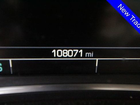 Used 2018 Chevrolet Malibu LT w/ Driver Confidence Package image 6