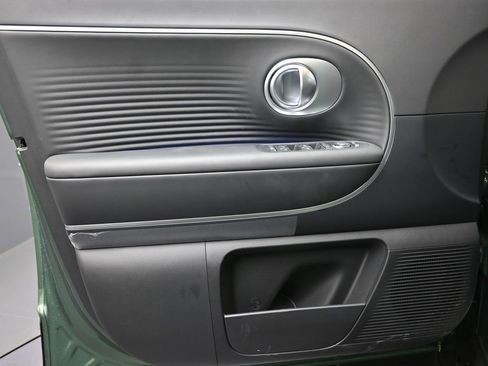 Used 2026 Hyundai Ioniq 9 SEL image 23