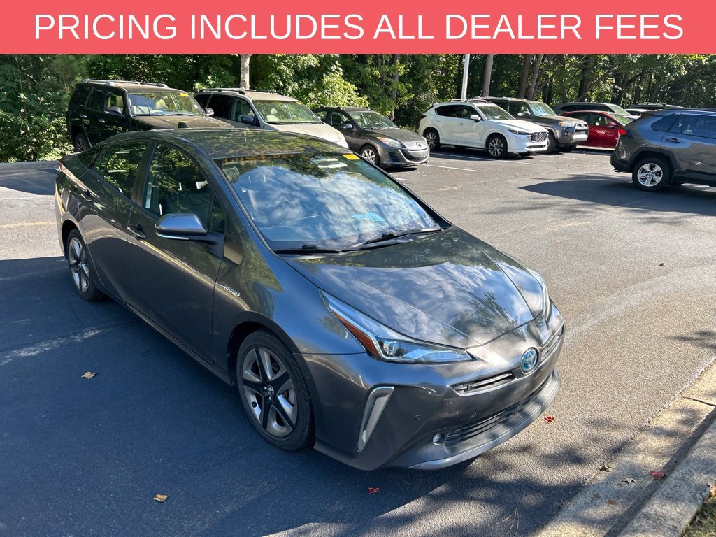 Used 2022 Toyota Prius Limited FWD image 1