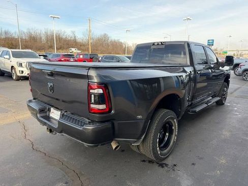 Used 2024 RAM 3500 Laramie w/ Night Edition image 5