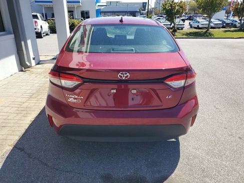 Used 2024 Toyota Corolla LE image 9