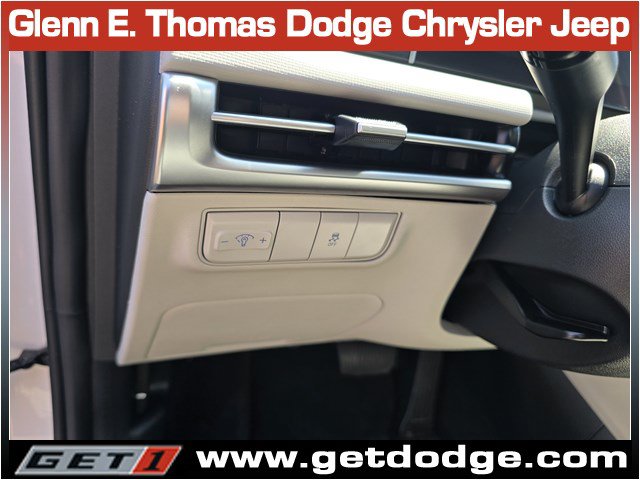 Used 2025 Hyundai Tucson SE FWD image 20
