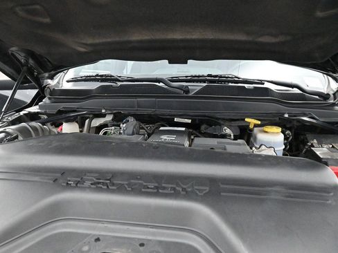 Used 2022 RAM 3500 Limited AWD/4WD image 32
