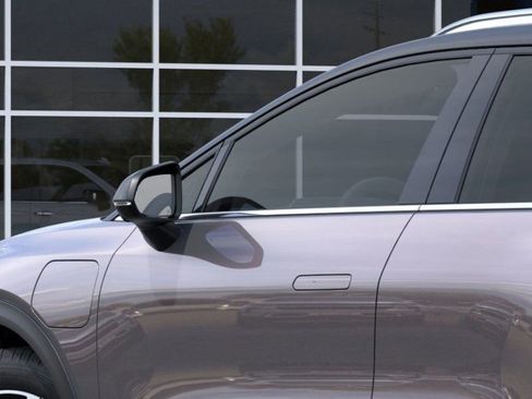 New 2026 Chevrolet Equinox EV LT image 13