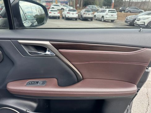 Used 2018 Lexus RX 350L Luxury image 33