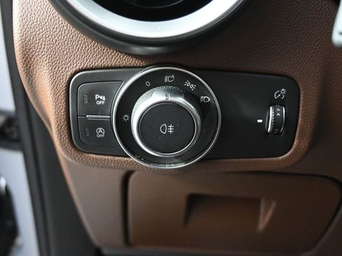 Used 2021 Alfa Romeo Stelvio Ti Sport image 24