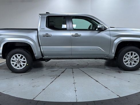 New 2026 Toyota Tacoma SR5 image 6