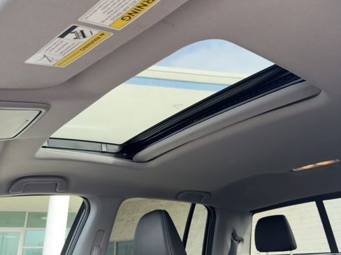 Certified 2025 Honda Ridgeline RTL image 18