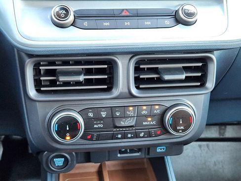 Certified 2024 Ford Maverick Lariat AWD/4WD image 30