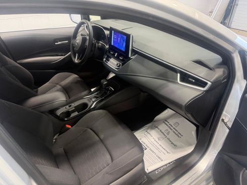 Used 2023 Toyota Corolla SE FWD image 11