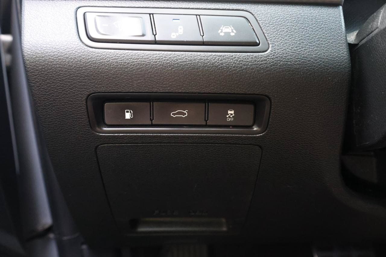 Used 2018 Hyundai Sonata Limited FWD image 41