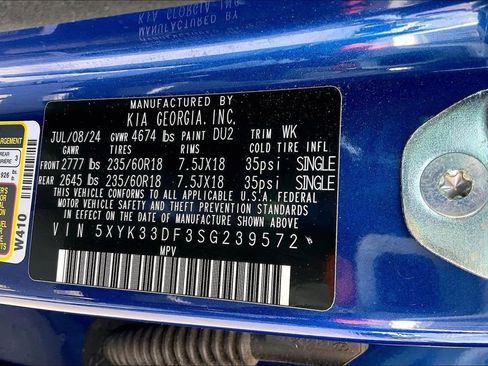 Used 2025 Kia Sportage EX FWD image 21