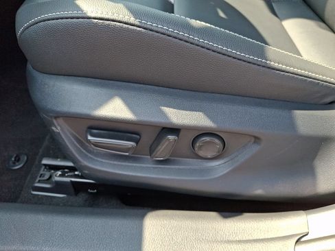 Certified 2026 Toyota Camry SE FWD image 15