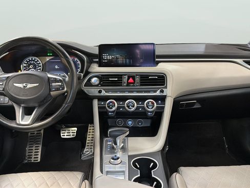 Used 2022 Genesis G70 3.3T RWD image 14