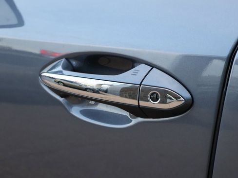 Used 2023 INFINITI QX60 Autograph image 22