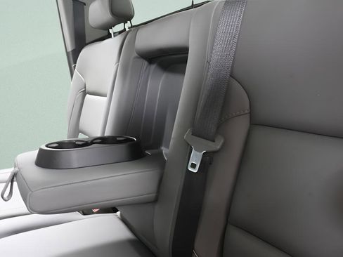 Used 2019 GMC Sierra 2500 SLT w/ Duramax Plus Package image 27