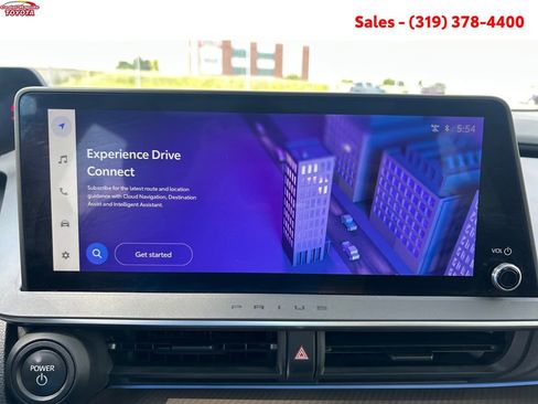 Certified 2024 Toyota Prius XLE AWD/4WD image 18