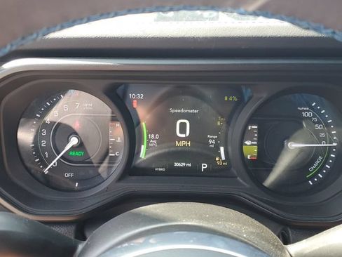 Used 2024 Jeep Wrangler High Altitude AWD/4WD image 9