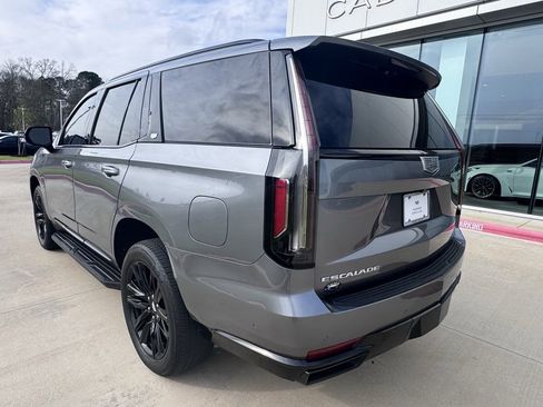 Used 2021 Cadillac Escalade Sport image 3