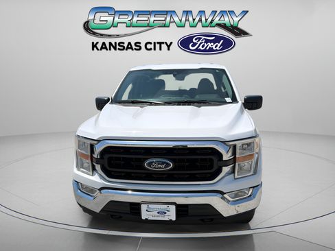 Used 2021 Ford F150 XLT AWD/4WD image 2