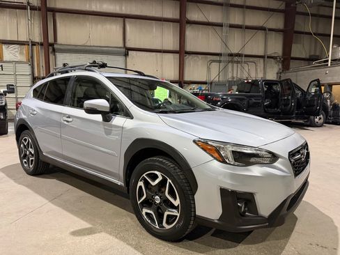Used 2018 Subaru Crosstrek 2.0i Limited AWD/4WD image 2