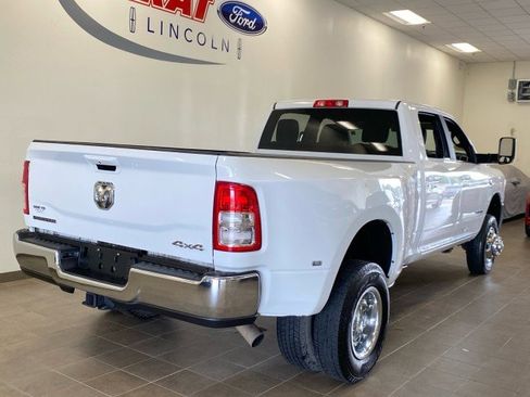 Used 2022 RAM 3500 Big Horn AWD/4WD image 8