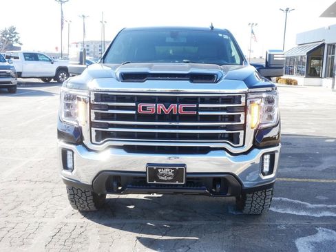 Used 2022 GMC Sierra 2500 SLT image 3