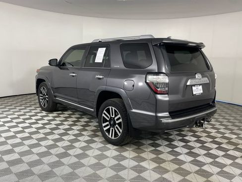 Used 2017 Toyota 4Runner Limited AWD/4WD image 25
