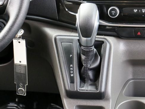 Used 2024 Ford Transit 350 XLT image 24