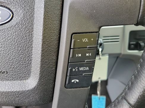 Used 2013 Ford F150 Lariat w/ Luxury Equipment Group image 30