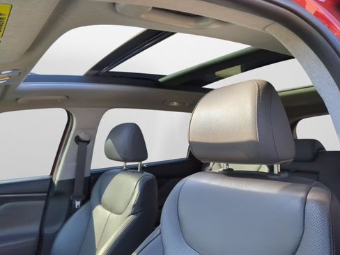 Used 2020 Hyundai Santa Fe Limited image 13