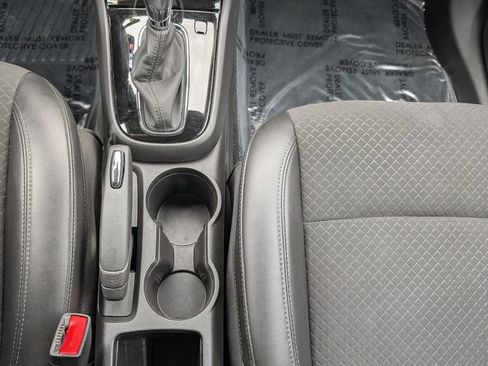 Used 2022 Buick Encore Preferred w/ Safety Package AWD/4WD image 24
