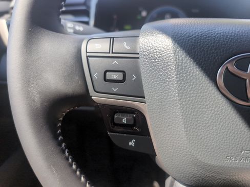 Certified 2026 Toyota Camry SE w/ Convenience Package FWD image 19