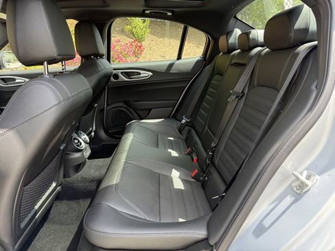 New 2025 Alfa Romeo Giulia w/ Veloce Package Rwd image 27