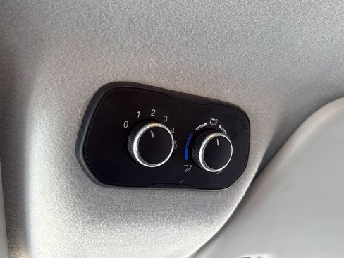 Used 2020 Ford Transit 350 XLT RWD image 22